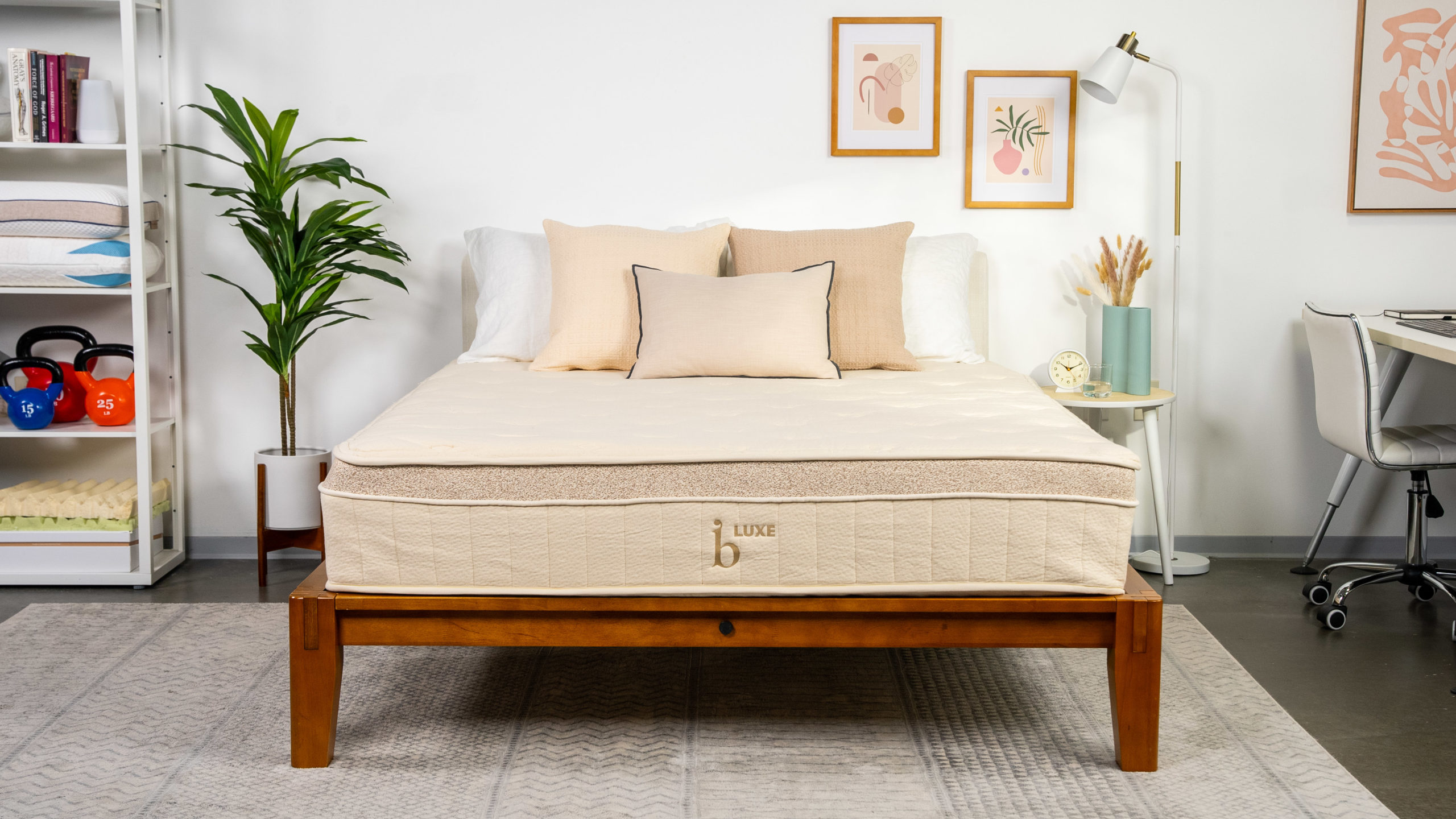 Best Mattress for Menopause of 2024 Night Sweats Hot Flashes and Back Pain