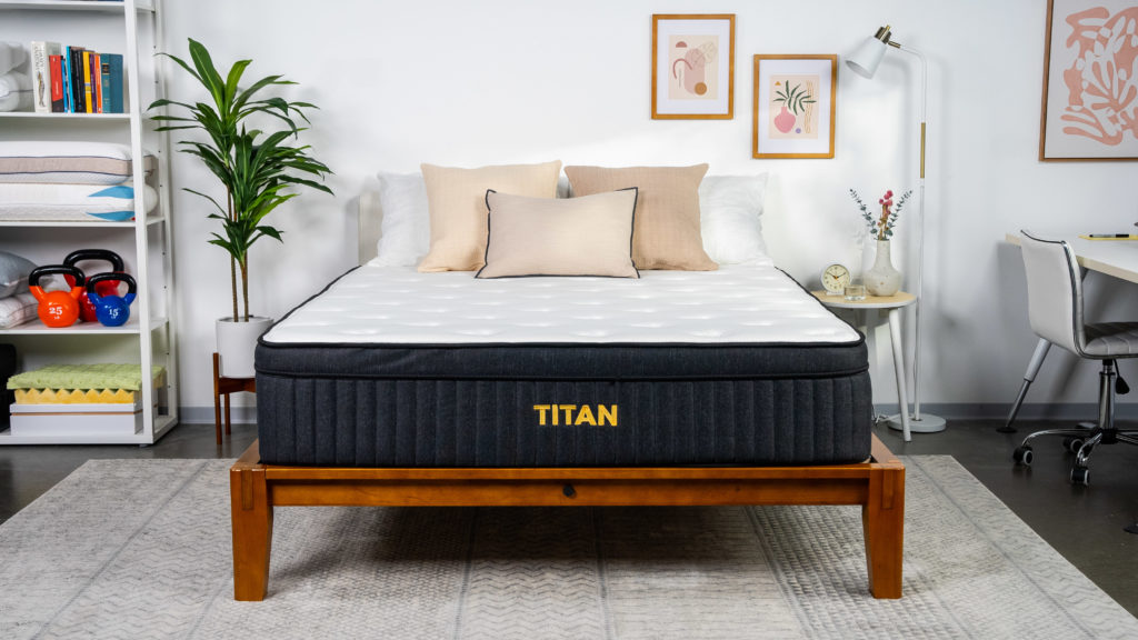 titan plus luxe mattress reviews