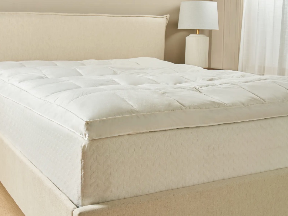 feather bed vs mattress topper
