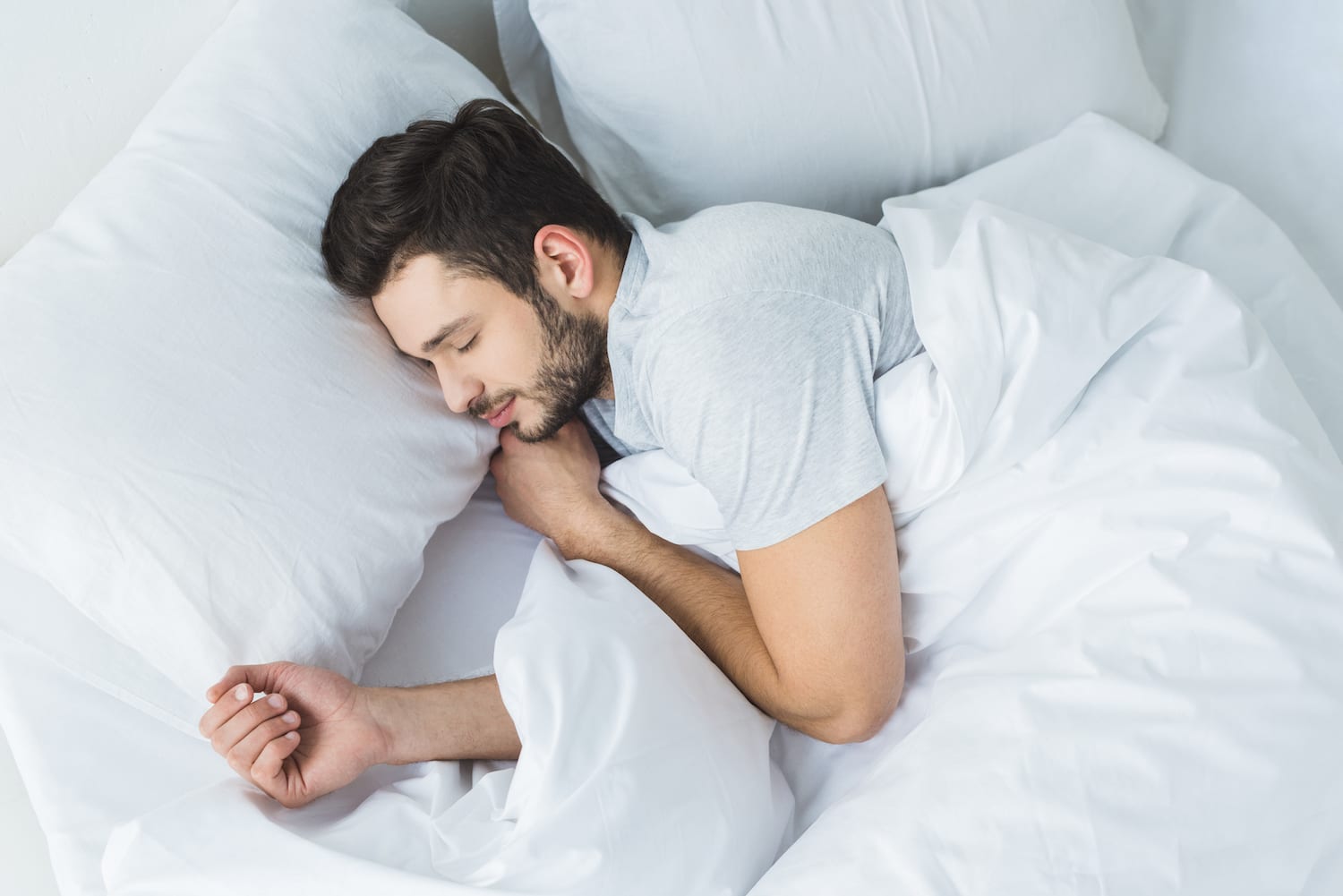 Sleeping in on weekends can seriously hurt your health