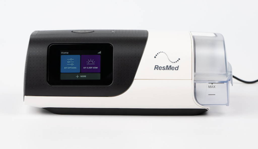 SleepFoundation.org photo of the ResMed AirSense 11 AutoSet