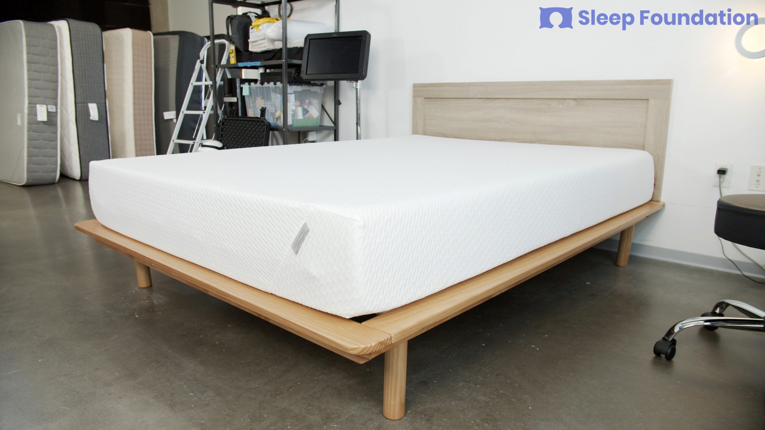 cheap memory foam full mattress and frame set