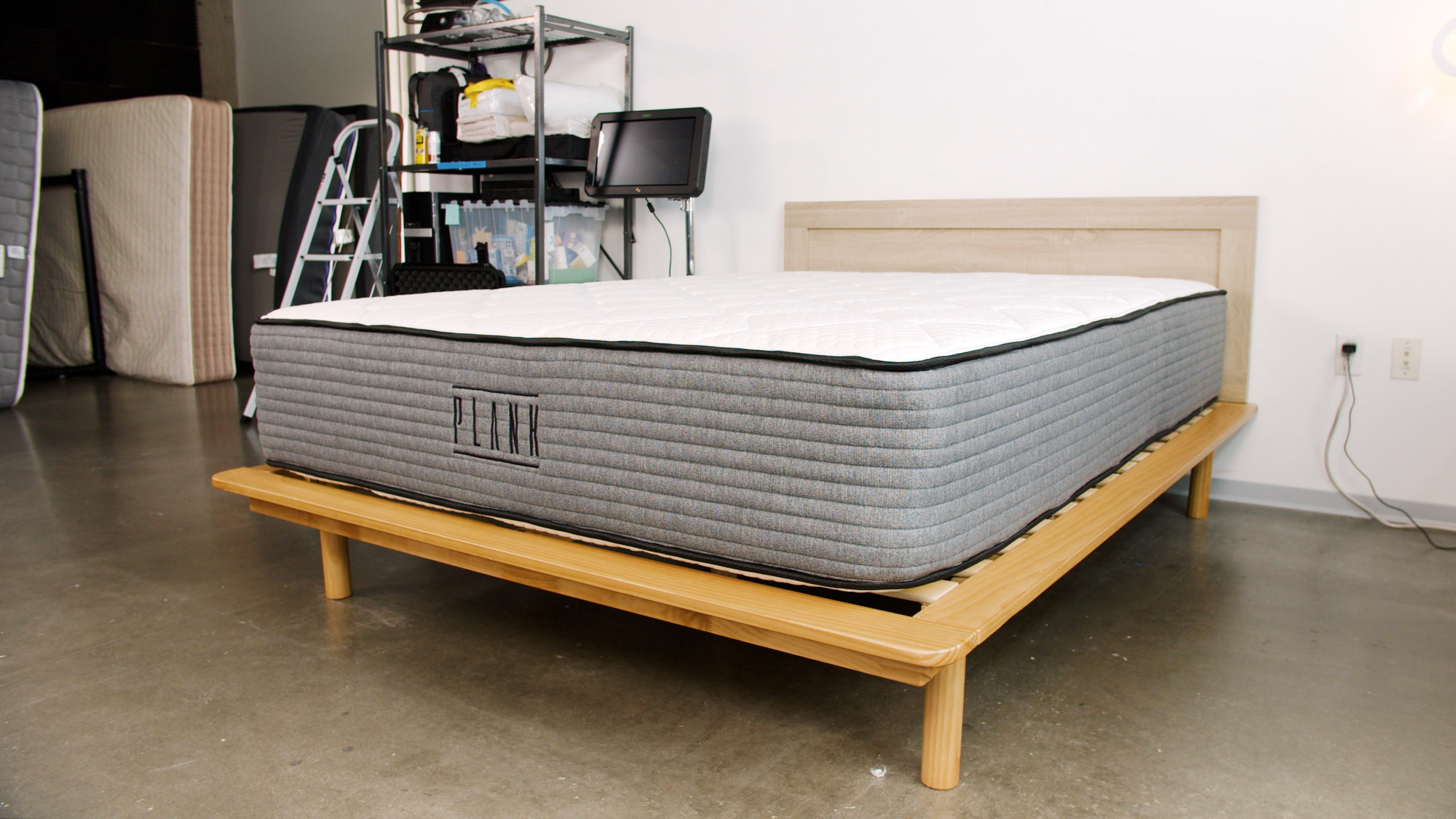 best hybrid mattress for back sleepers