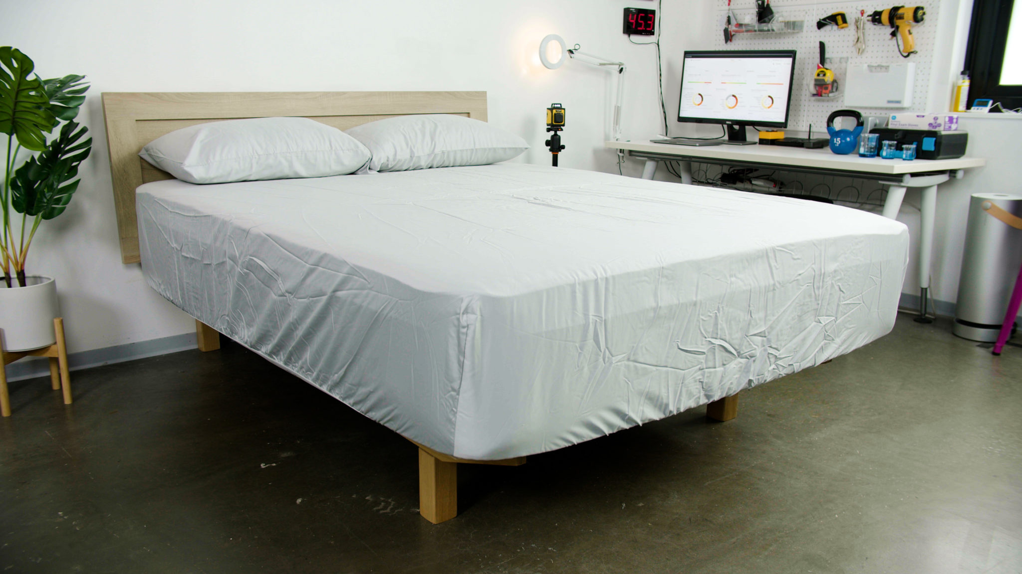 Best Cooling Bed Sheets Of 2022 | Sleep Foundation