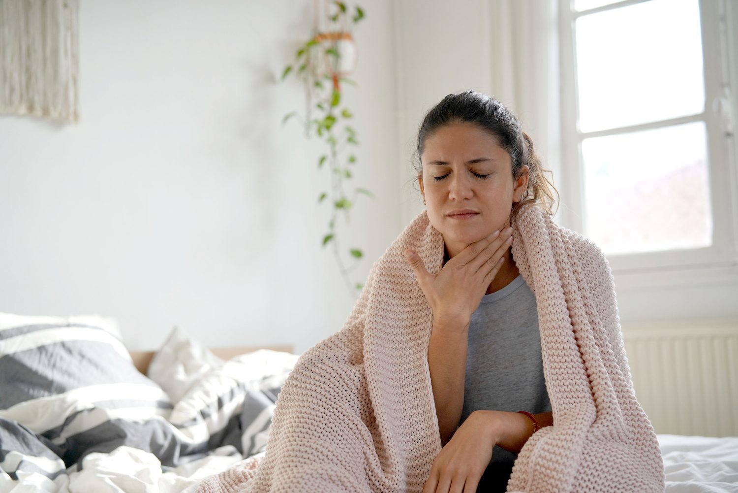 Waking Up With A Dry Throat Causes And Treatments Sleep Foundation