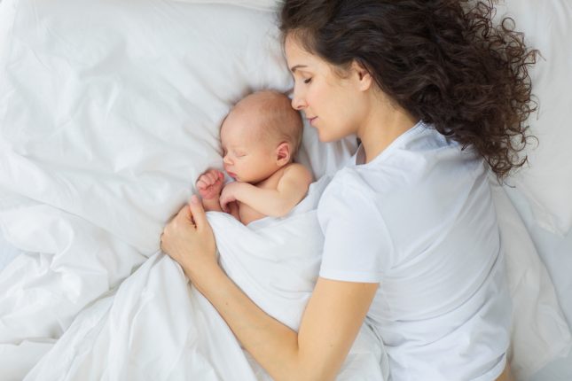 co-sleeping-with-your-baby-sleep-foundation