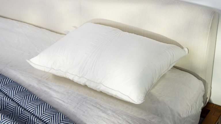 Best Pillows for Side Sleepers - Best for Neck Pain - Sweet Zzz Plant-Based Pillow