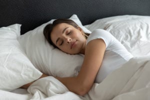 Benefits of Placing a Pillow Between Legs when Sleeping